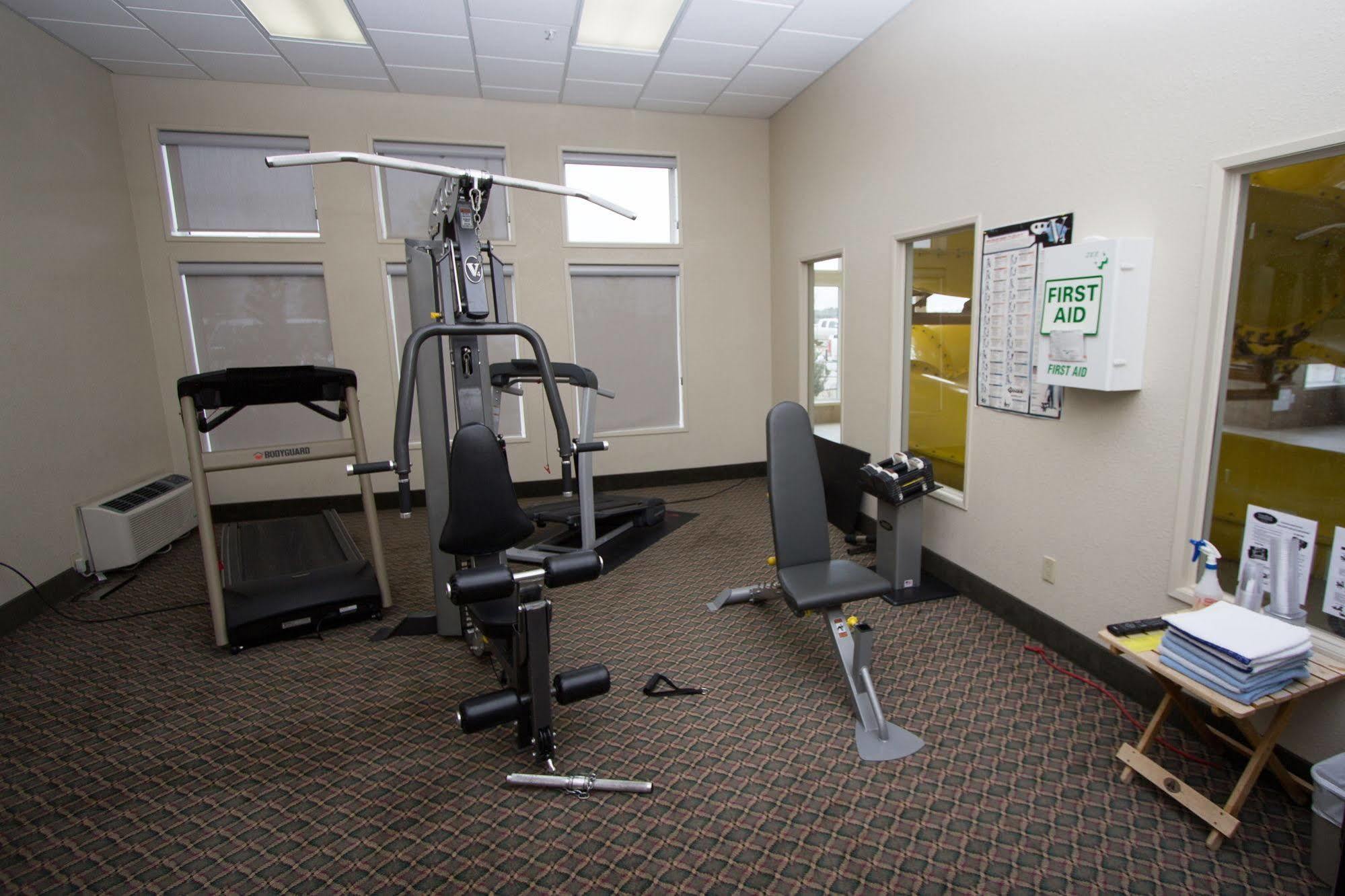 Service Plus Inns & Suites Drayton Valley Exterior foto